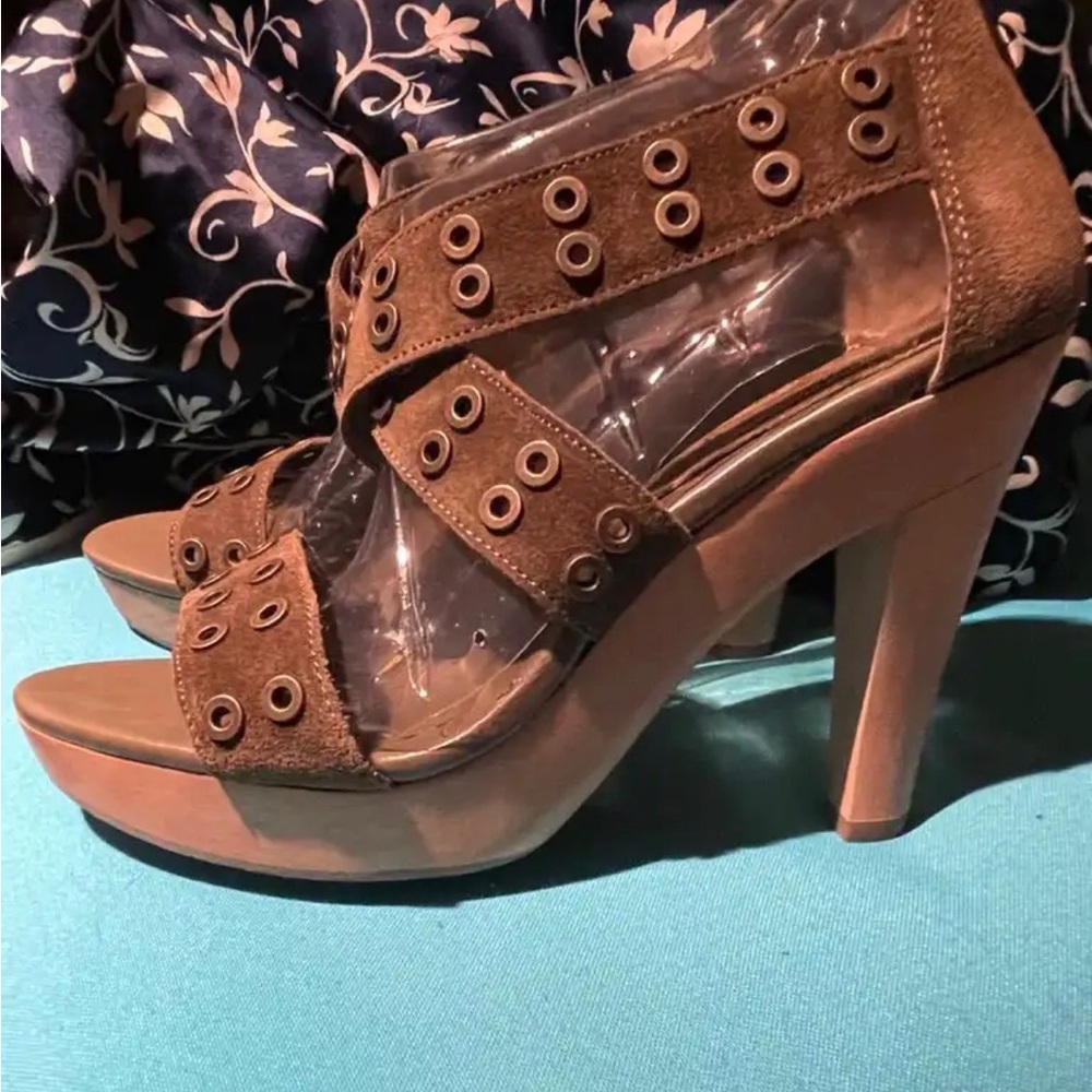 Banana republic heels